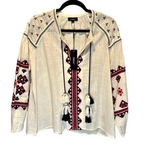 Tolani NWT Delphi Embroidered Long Sleeve Top - size Medium
